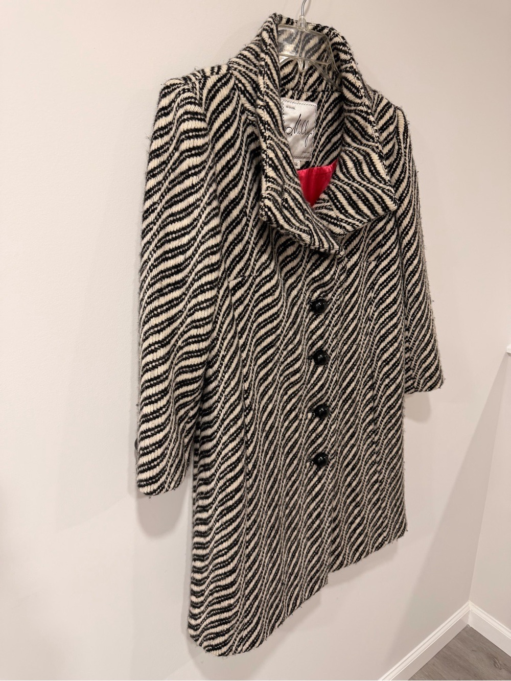 Milly of New York Textured Wool Black Ivory Zig Zag Pattern Coat Size 4 - Picture 6 of 15